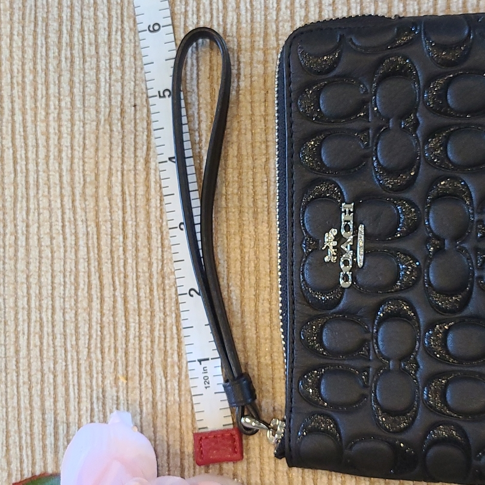 Coach boxed sparkle signature leather corner zip wristlet - Picture 7 of 14